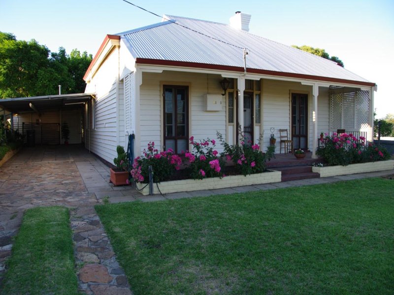 40 Furnival Street, Narrogin, WA 6312 Property Details