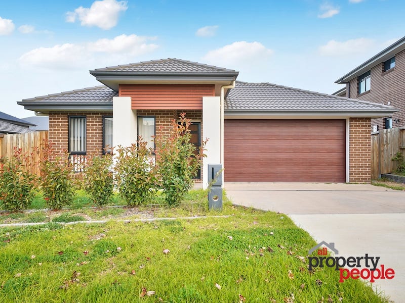 3 Milky Way Campbelltown Nsw 2560 Realestate Com Au