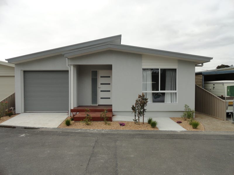 Palm Lake Resort Willow Lodge 2 Willow Road, Bangholme