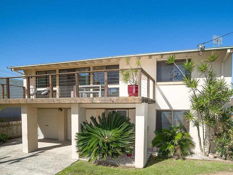 24 Lake View Road, Wamberal, NSW 2260 Property Details