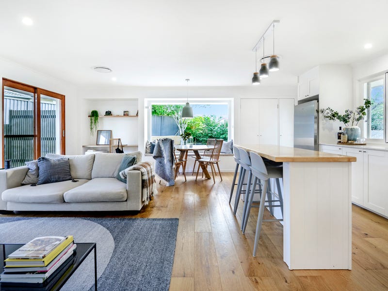 42 Maralinga Drive, Ashmore, Qld 4214 Property Details