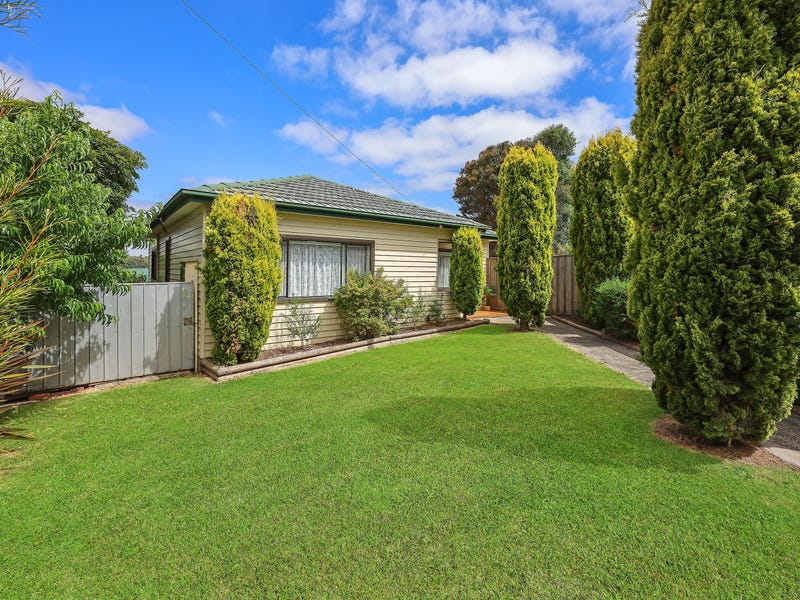 37 Barrett Street, Timboon, Vic 3268 Property Details
