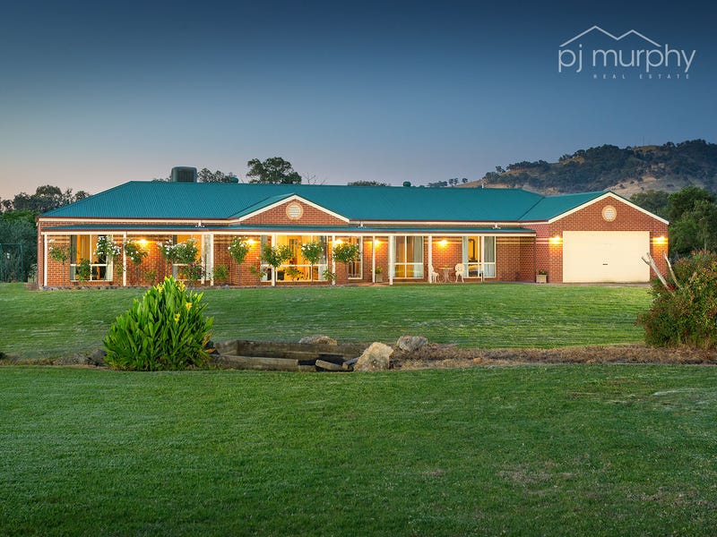 5963 Huonkiewa Road, Tangambalanga, VIC 3691
