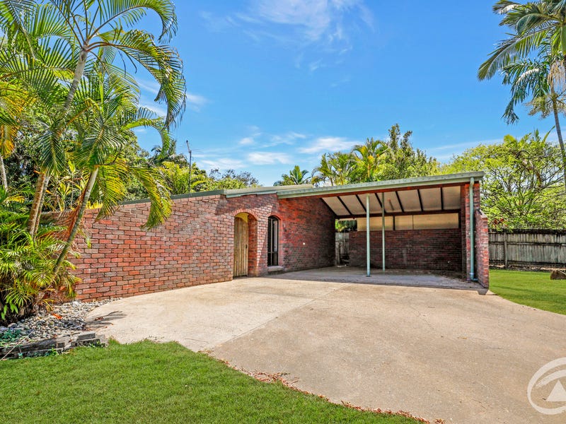 21 Leon Close, Brinsmead, QLD 4870