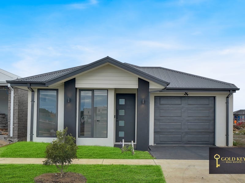 12 Beveridge Circuit, Armstrong Creek, VIC 3217 - realestate.com.au