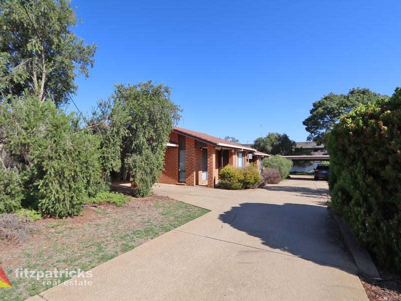 3/2A Joyes Place, Tolland, NSW 2650 Property Details