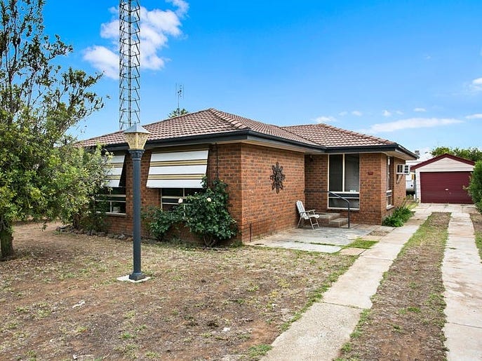 30 Main Street, Bridgewater On Loddon, VIC 3516