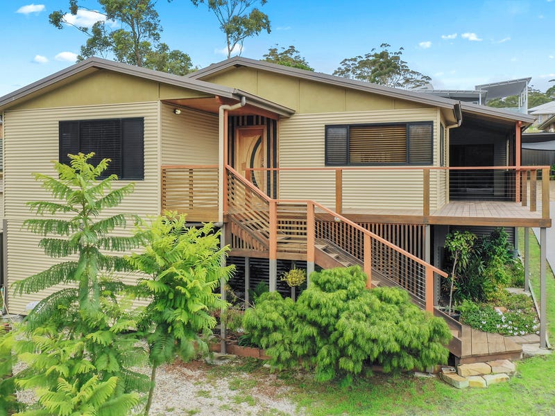 83 Leo Drive, Narrawallee, NSW 2539