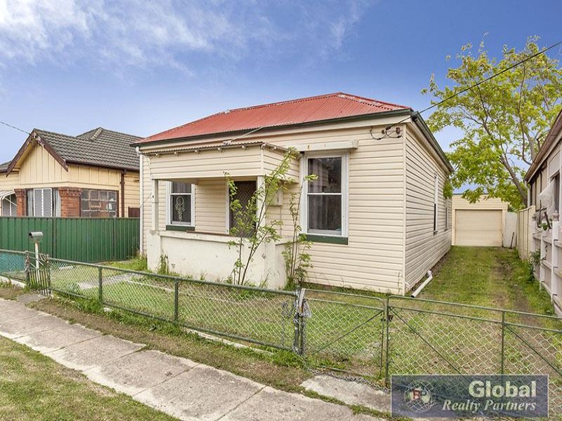 4 Fawcett St, Mayfield, NSW 2304 Property Details
