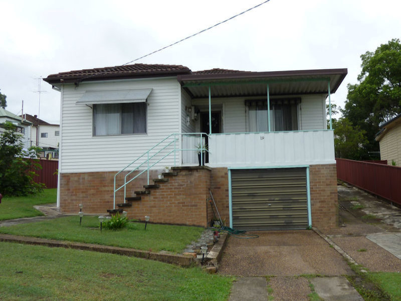 19 Lions Street, Telarah, NSW 2320 Property Details