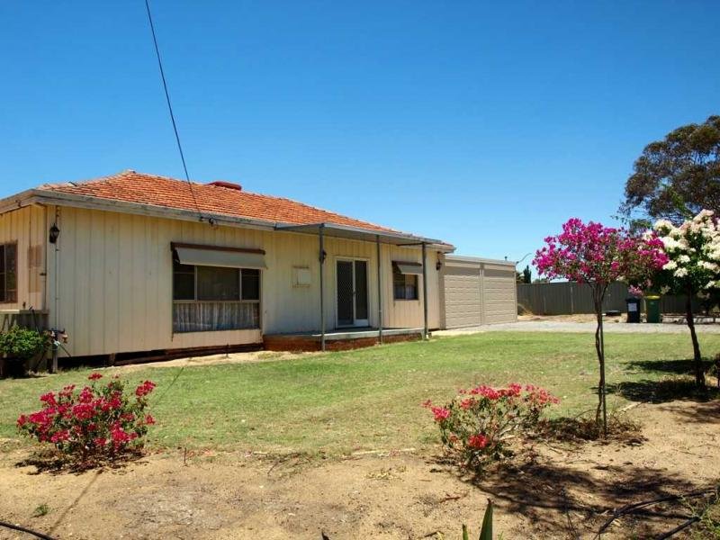 1 Hyde Street, Dalwallinu, WA 6609