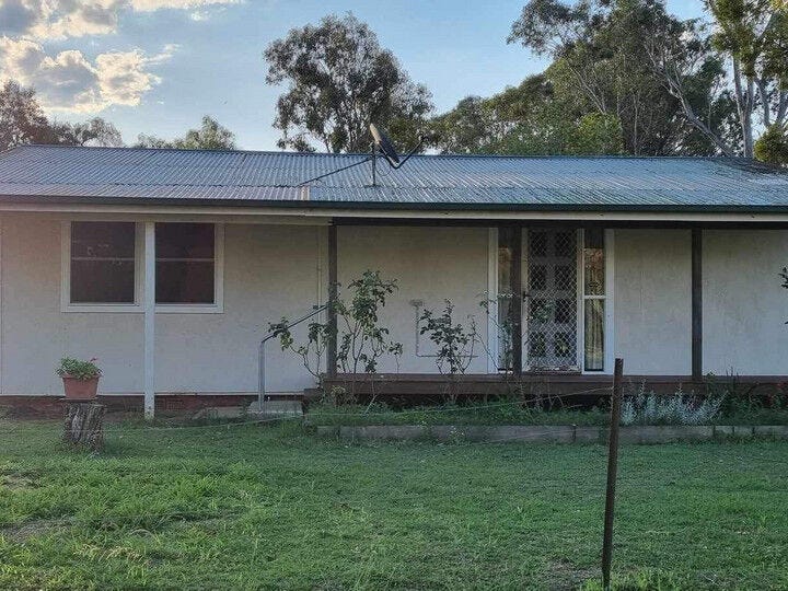 81 First Avenue, Kingaroy, Qld 4610 Property Details