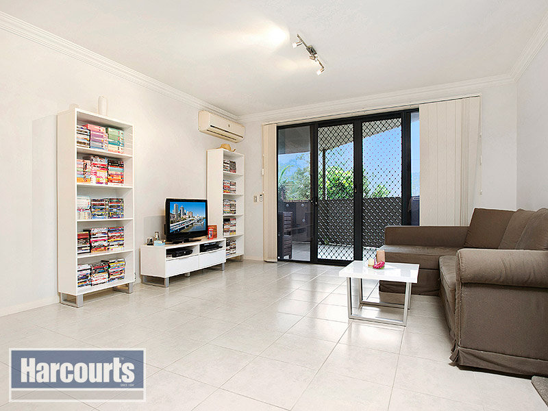 6/33 Station Avenue, Gaythorne, Qld 4051 Property Details