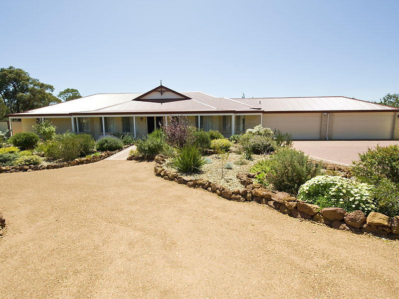 9 Frances Gregory Drive, Bedfordale, WA 6112