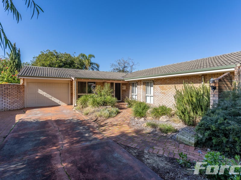 4 Becton Court, Kingsley, WA 6026 Property Details