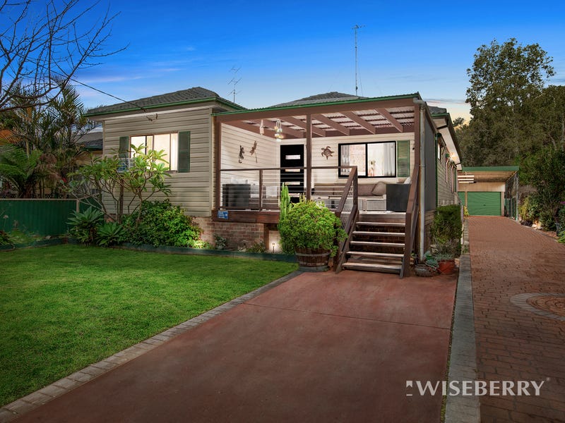 21 Warner Avenue, Tuggerawong, NSW 2259 Property Details