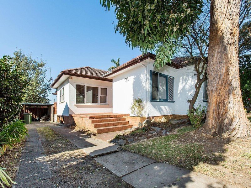 62 Kareena Road, Miranda, NSW 2228