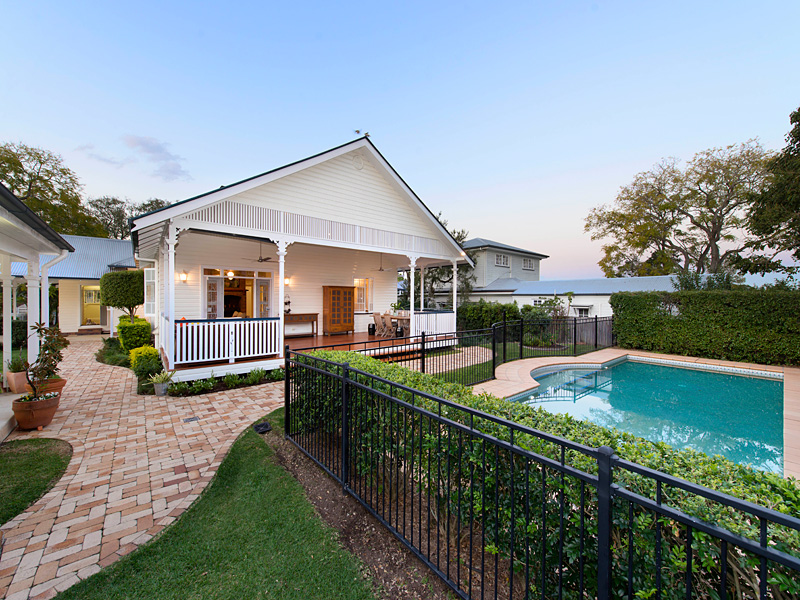 4 Molonga Terrace, Graceville, QLD 4075