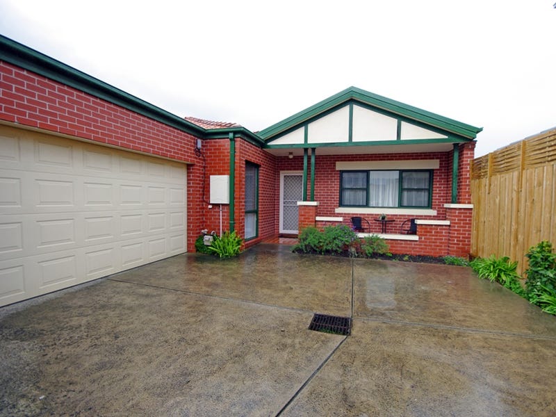 2/18 Mavho Street, Bentleigh, VIC 3204