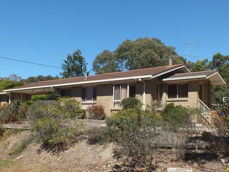 35 Thompson Drive, Tathra, NSW 2550