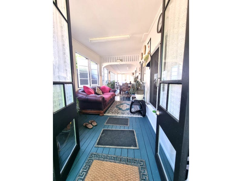 428 Tinaroo Falls Dam Road, Tinaroo, Qld 4872 Property Details