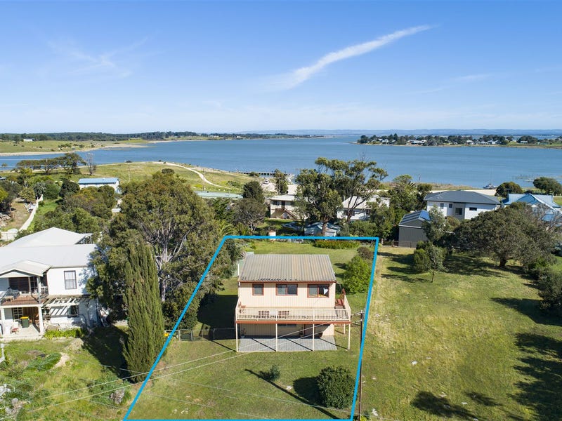 18 Bayview Road, Clayton Bay, SA 5256