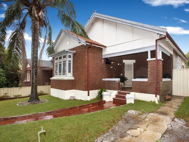 70 Holden Street, Ashfield, NSW 2131 Property Details