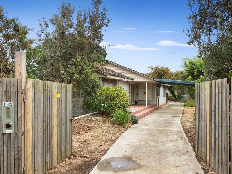 143 Fellows Road, Point Lonsdale, VIC 3225