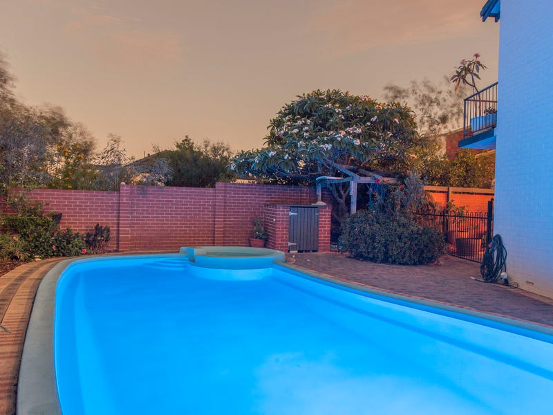 33 Highbridge Way, Karrinyup, WA 6018