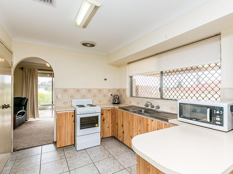 27 Caridean Street, Heathridge, WA 6027 Property Details