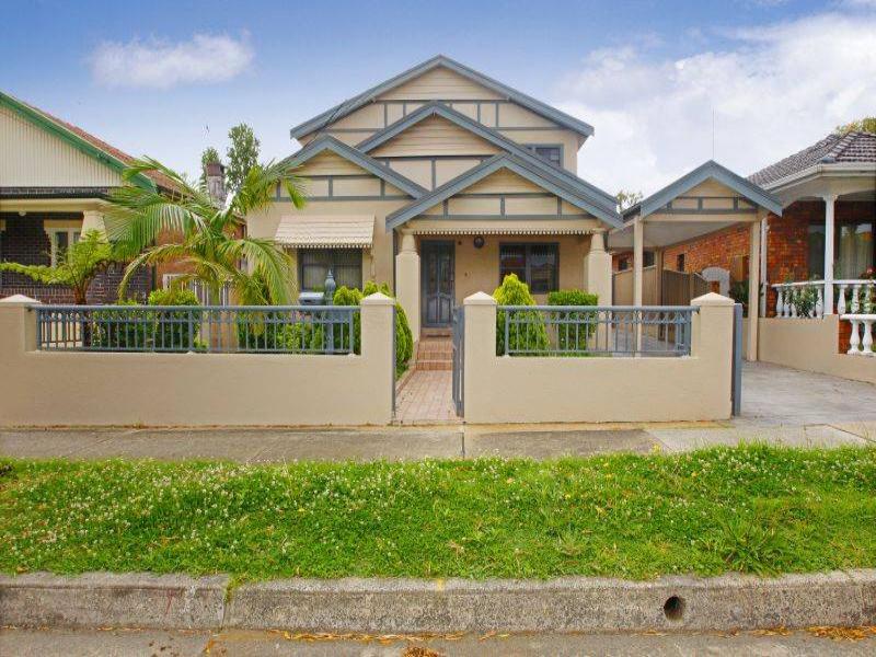 6 Main Street, Earlwood, NSW 2206