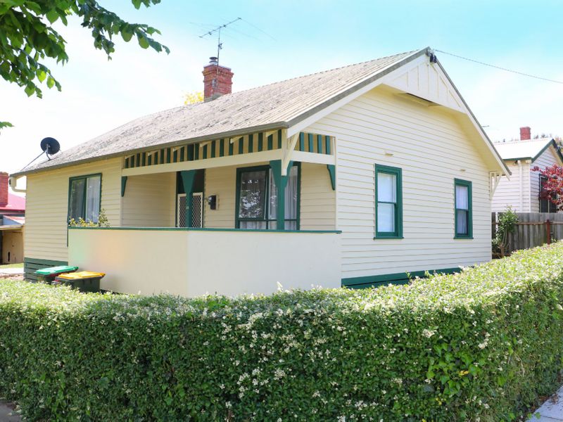 32 Victoria Street Korumburra Vic 3950 Property Details