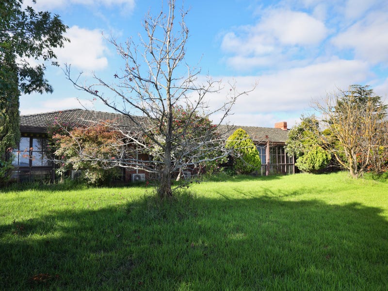 10 Spring Lane, Gruyere, VIC 3770 - realestate.com.au