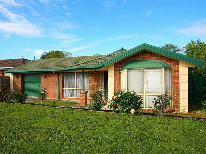 151 Bemersyde Drive, Berwick, Vic 3806 Property Details