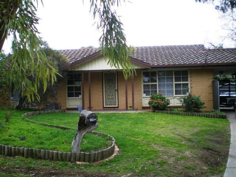 25 Woodstock Avenue, Christie Downs, SA 5164