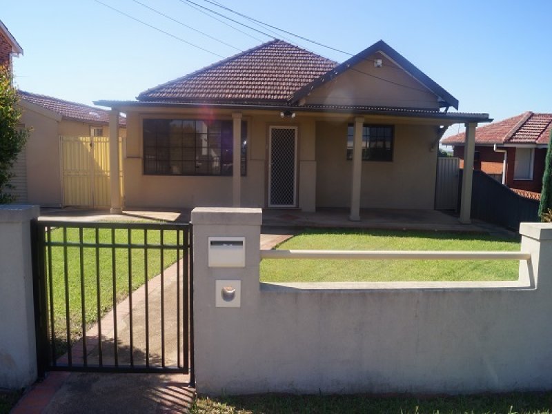 8 Beresford Road, Greystanes, NSW 2145