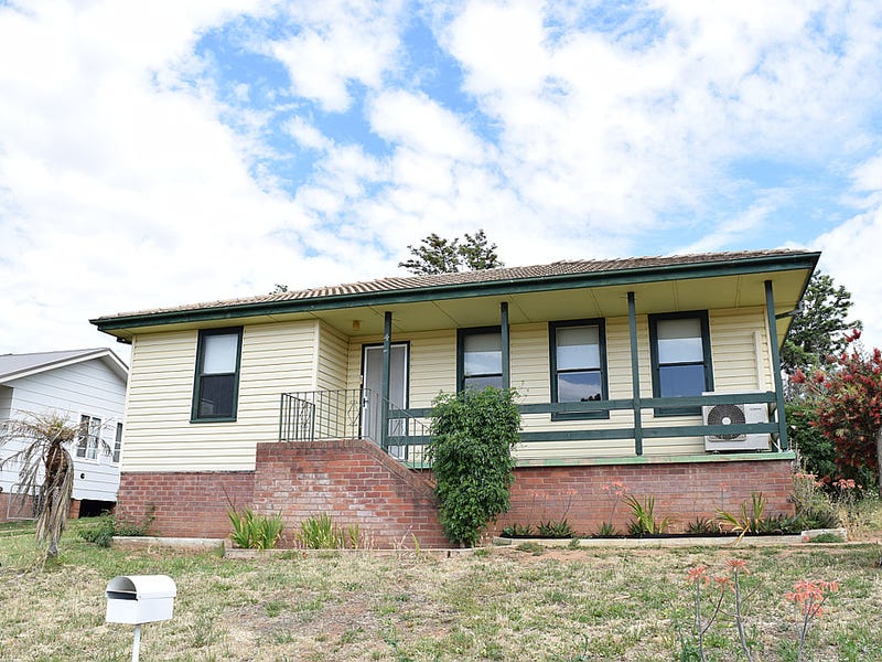 4 Miller Street Parkes Nsw 2870 Realestate Com Au