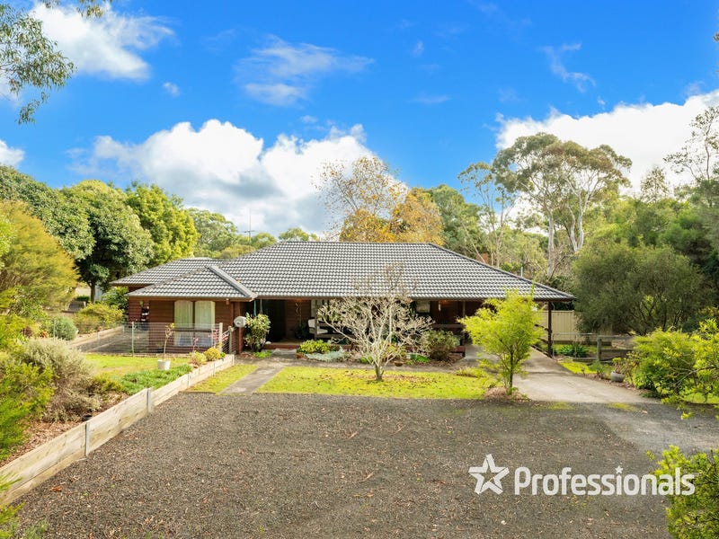 72 Lusatia Park Road, Woori Yallock, VIC 3139