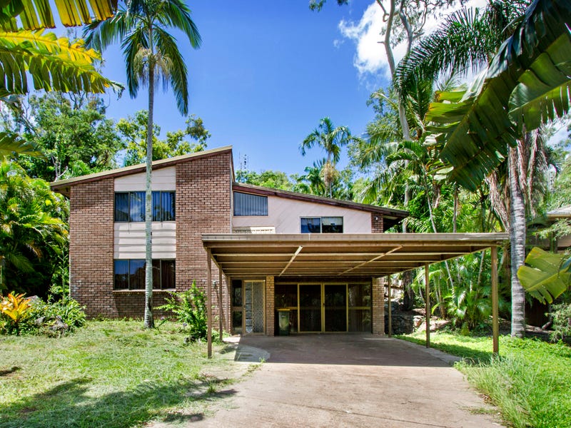 5 Iluka Street, Cannonvale, QLD 4802