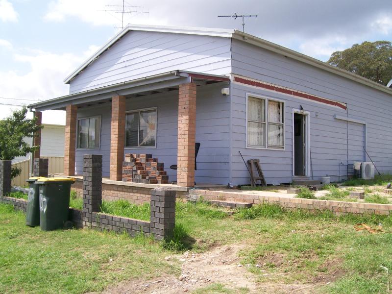 87 Catherine Street, Cessnock, NSW 2325 Property Details