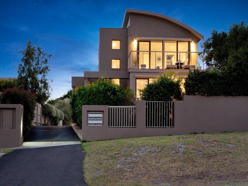 1/38 Williams Street, Frankston, Vic 3199 Property Details