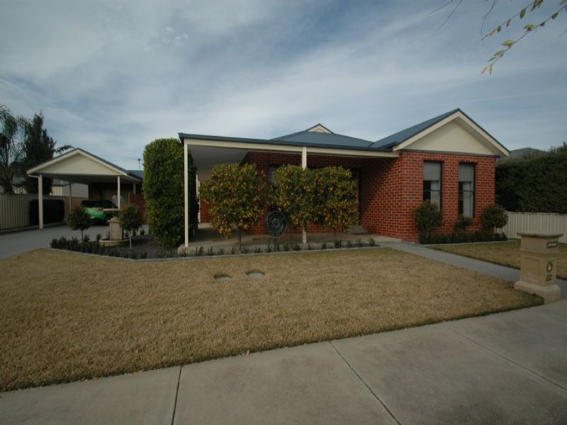 32 JORDYN TERRACE, Wangaratta, Vic 3677 Property Details