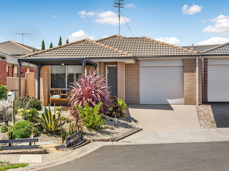 33 Francis Court, Kilmore, Vic 3764 House for Sale