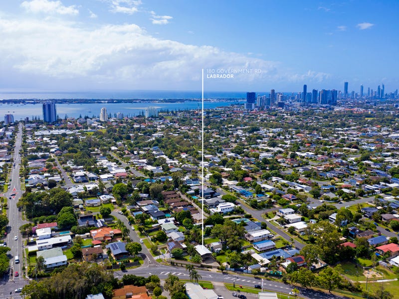 180 Government Road, Labrador, QLD 4215