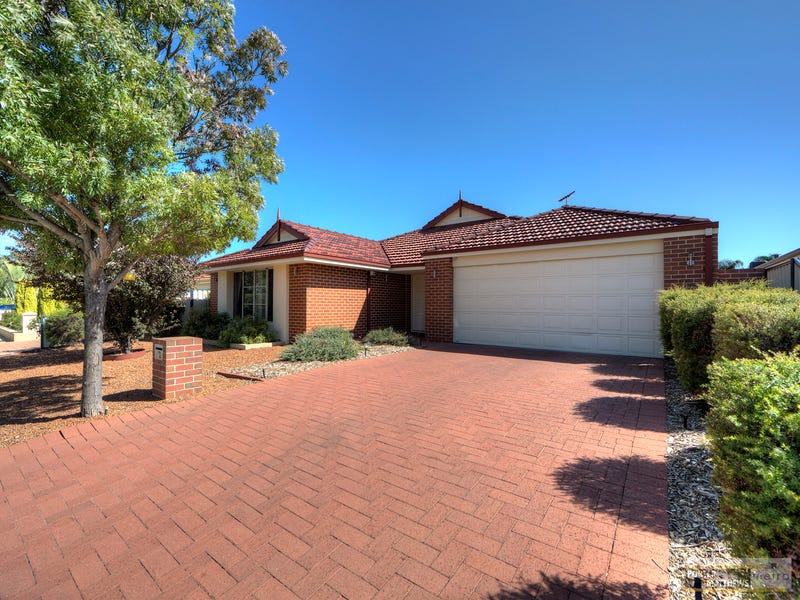 17 Agraulia Court, High WA 6057