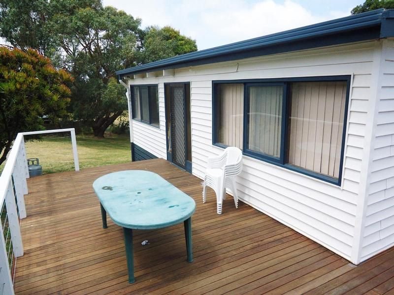 911 Pandora Avenue, Venus Bay, VIC 3956