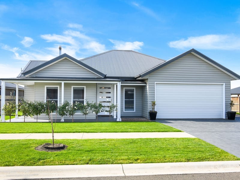 13 Vale View Avenue, Moss Vale, NSW 2577