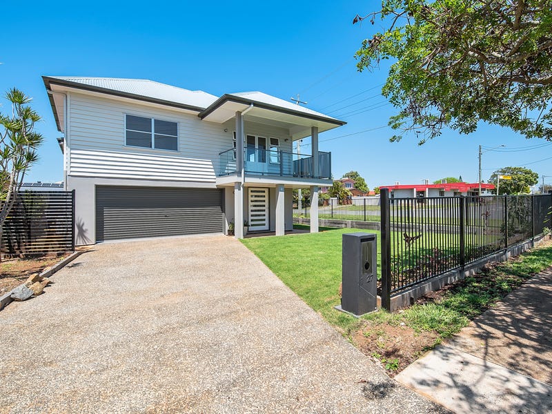 27 Rock Street, Scarborough, QLD 4020