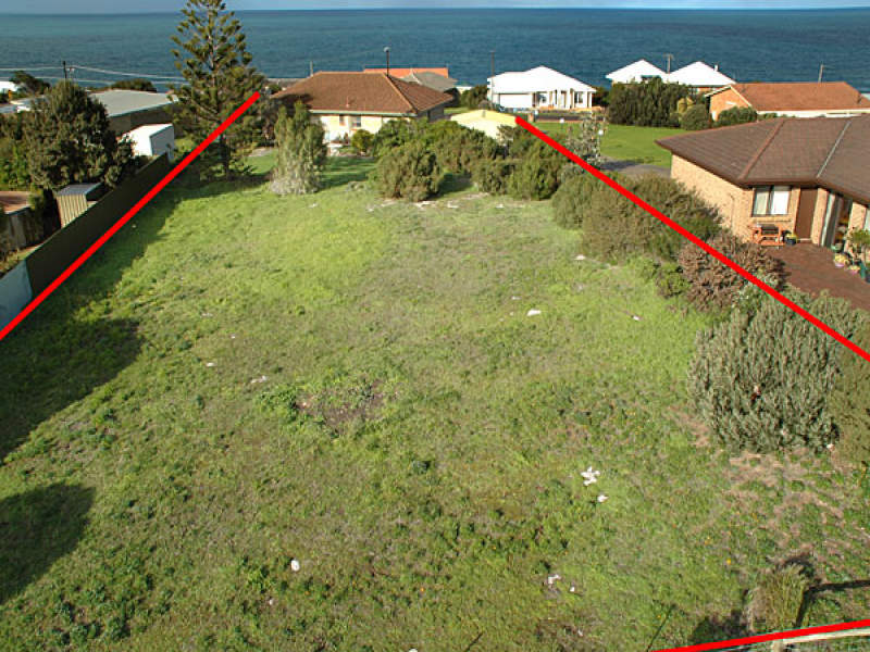 10 Battunga Avenue, Port Elliot, SA 5212