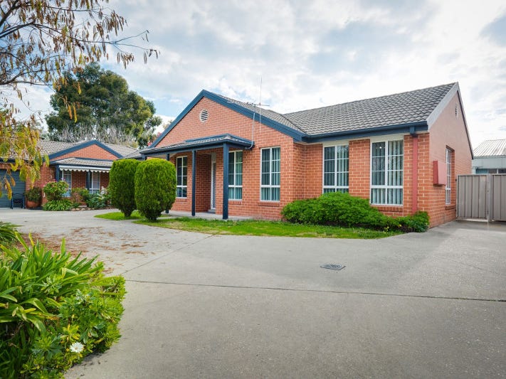 1/6 Prujoy Place, West Albury, NSW 2640